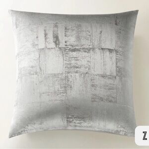 Auden Platinum Euro Shams